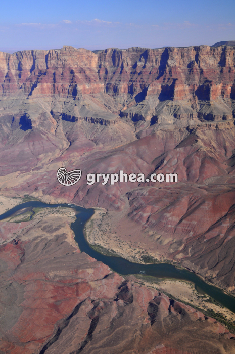 Grand Canyon et fleuve Colorado - vue aérienne - gryphea.org